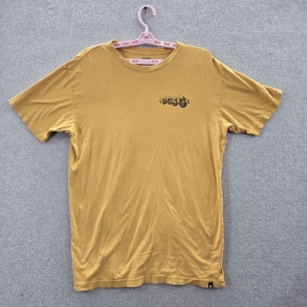DC Shoes Men Shirt L Yellow Graphic Print Skeleton Guitar Logo Short